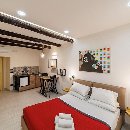 Legno Suite By Houseinnaples Nápoles Exterior foto