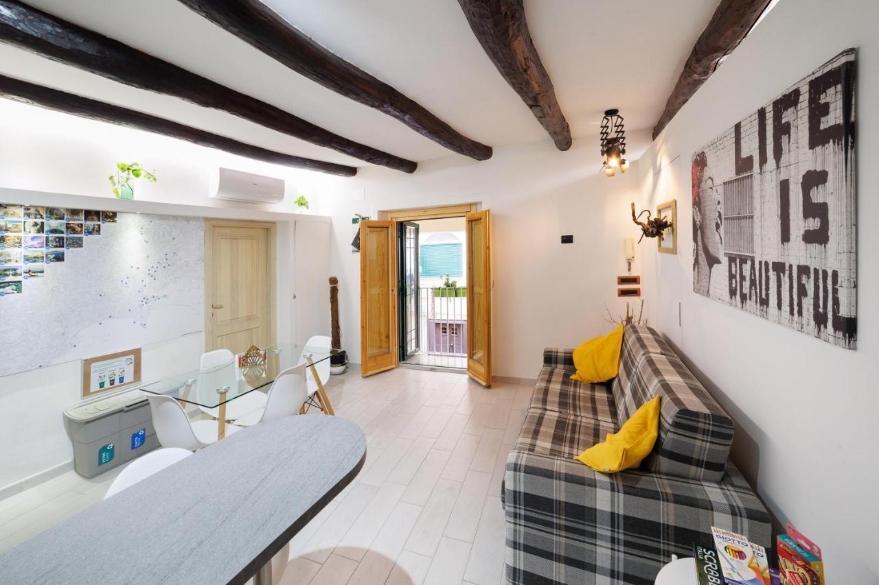 Legno Suite By Houseinnaples Nápoles Exterior foto