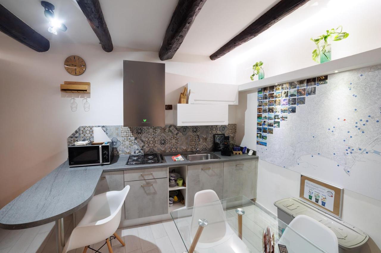 Legno Suite By Houseinnaples Nápoles Exterior foto